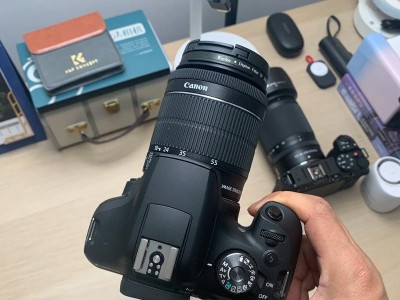 佳能1300D（探索佳能1300D的功能与特点，为您带来卓越的摄影体验）