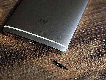 中兴观v5裸眼3D（一触即现的3D效果，彻底告别3D眼镜）
